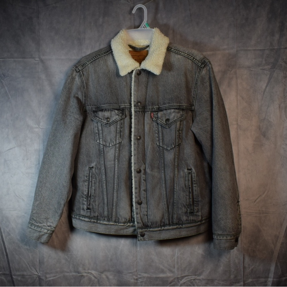 Levis Sherpa Jacket Denim Trucker Jacket- Grey Denim Size M